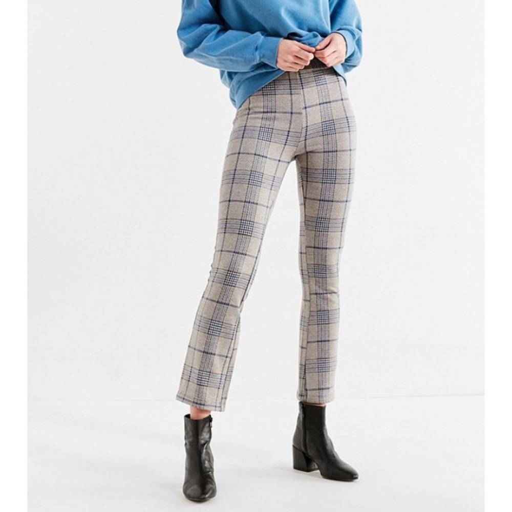 Not selling but looking for someone who sells them